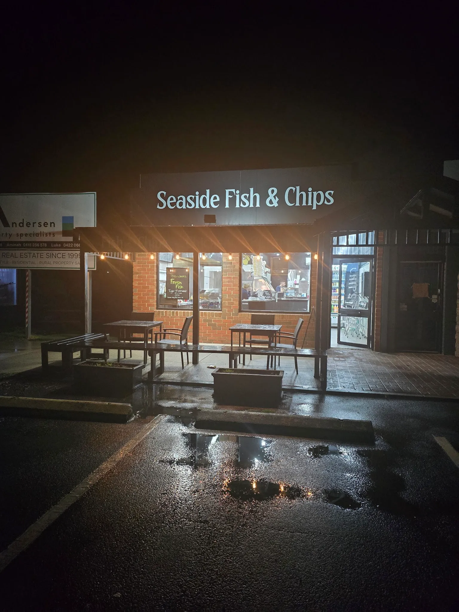 Sarah and Simon, owners of Seaside Fish and Chips Grantville